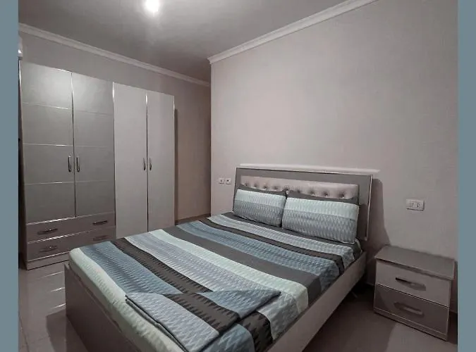 Yourhome شقة تيرانا