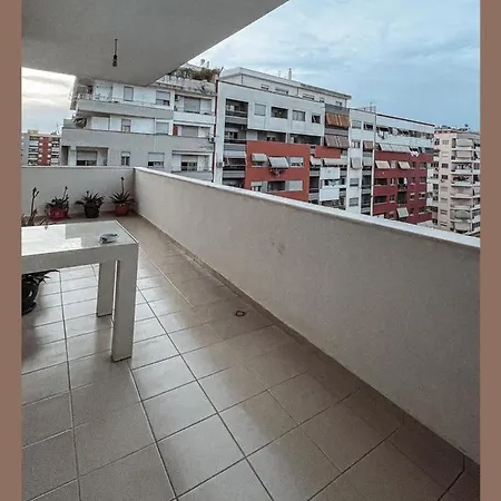 Yourhome Apartment *